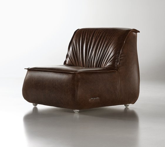 Zoe armchair new arrivals