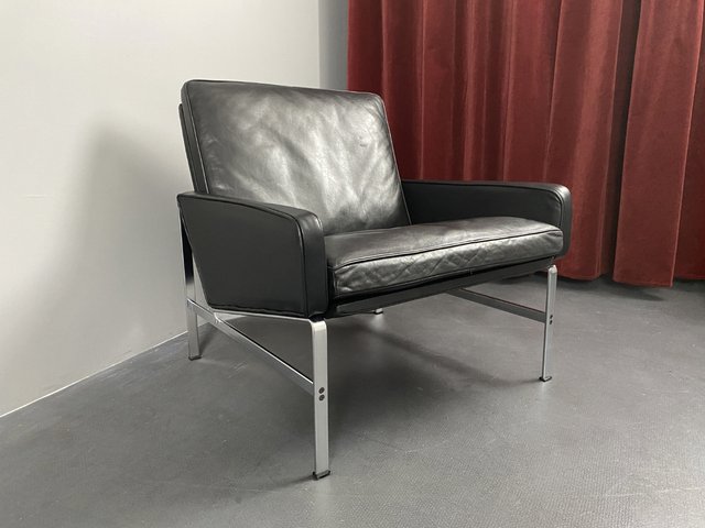 Model FK 6720 Lounge Chair by Preben Fabricius J rgen Kastholm for Kill International