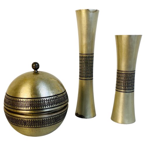PAKUNDAS Goldene Messingvase Mit Gravur - Modernes Deko-Mittelstück Für Blumen & Hochzeit