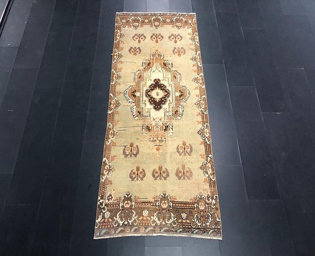 Turkish Pale Rug for sale at Pamono
