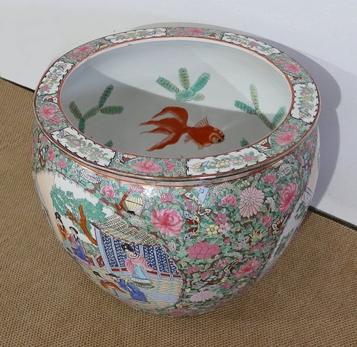 Canton Porcelain Aquarium Pot, China, 19th Century for sale at Pamono