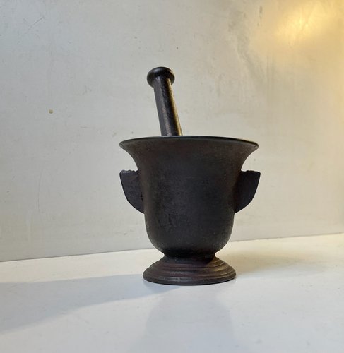 Victor CW860 Mini Pilon Et Mortier En Fonte - Idéal Pour Broyer Épices, Herbes Et Pilules