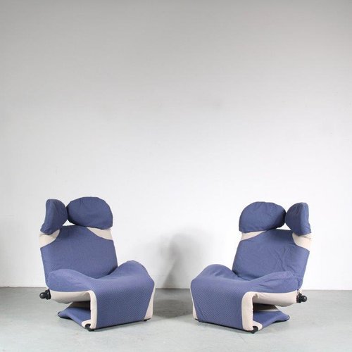 Wink Chair by Toshiyuki Kita for Cassina Italy 1980s for sale at