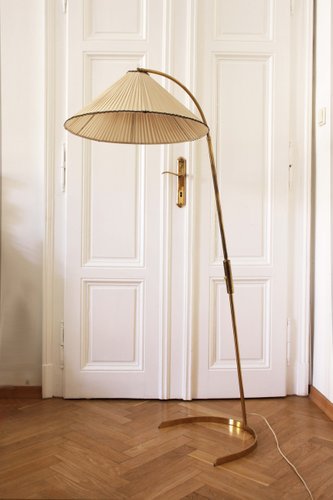 Base Floor Lamp With Chinese Style Hat, Hygge Floor Lamp