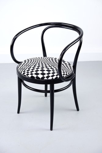 Thonet 209 chair discount