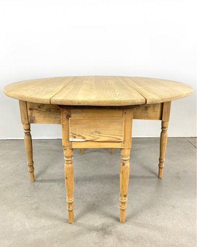 antique extendable table