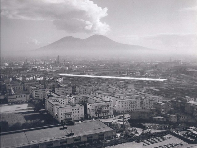 Gabriele Basilico, Naples, 2004 Photography for sale at Pamono