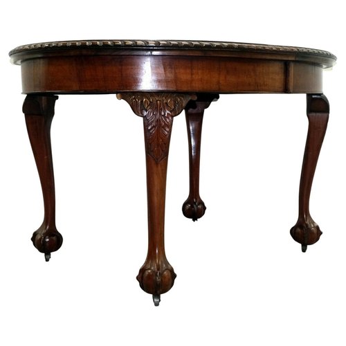 Mahogany Extending Dining Table One, Antique Round Table With Claw Feet