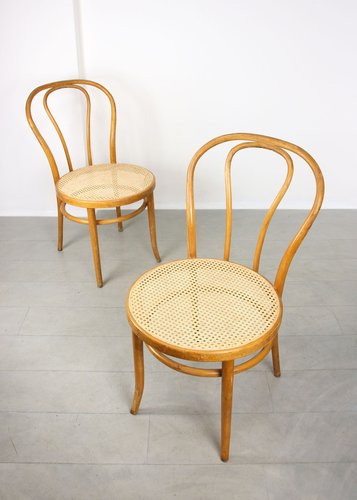 Set of No. 18 Wide Chairs by Michael Thonet for sale at Pamono