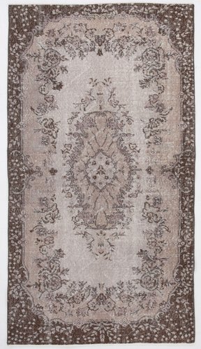 Vintage Turkish Faded Rug for sale at Pamono