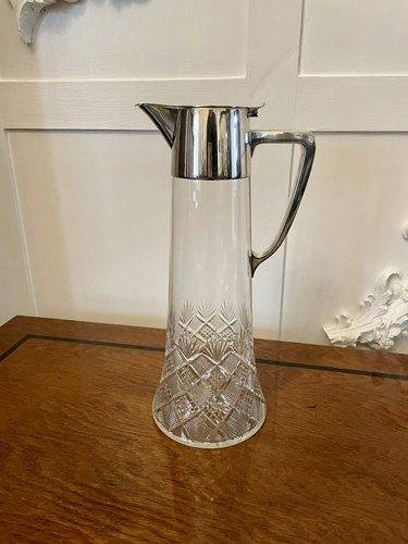 Pichet antique en argent avec couvercle – Motif floral gravé