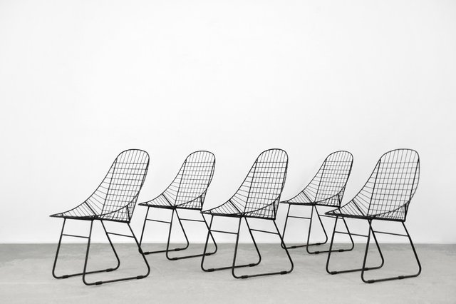 Retro wire chair hot sale