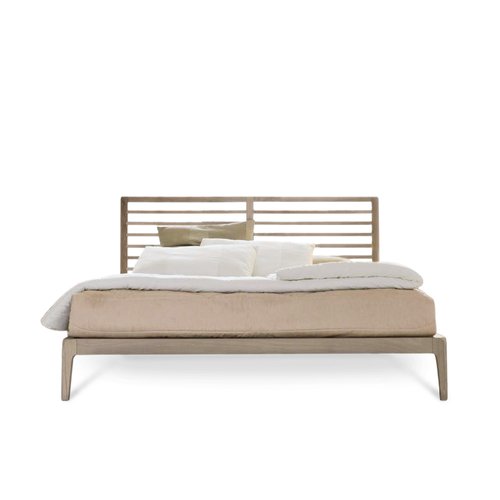 P 610 Essentia Bed from Dale Italia