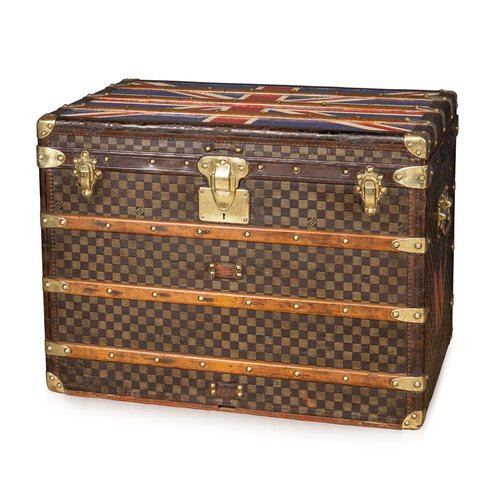 20th Century Courier Trunk with a Union Jack Top from Louis Vuitton, Paris,  1950s for sale at Pamono