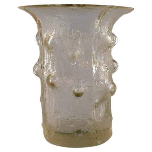 Finlandia Vase in Art Glass by Timo Sarpaneva for Iittala for sale at