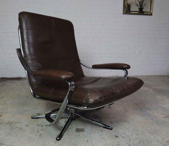 Vintage Leather Swivel Lounge Chair