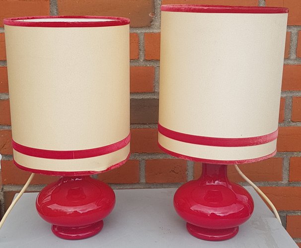 Red Glass Base Table Lamps, 1960s, Set of 2 for sale at Pamono