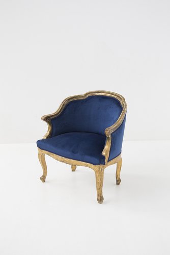 Vintage blue velvet sale chair