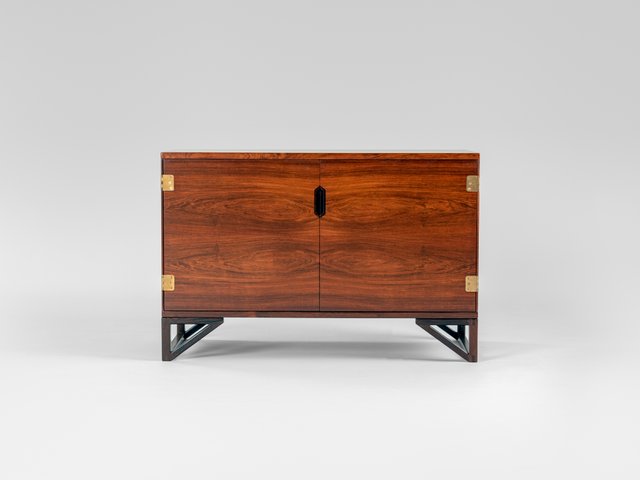 danish-sideboard-in-rosewood-
