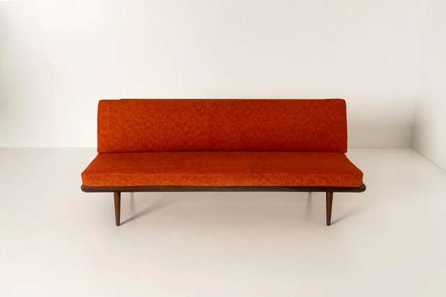 minerva-sofa-by-peter-hvidt-