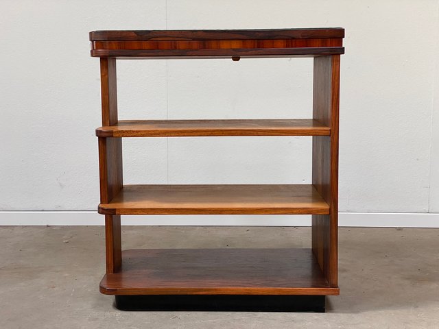 Dänische Art Deco Unika Bar aus Palisander mit Glasplatte und Ablagen ...