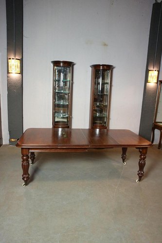 Antique Victorian Dining Table for sale at Pamono