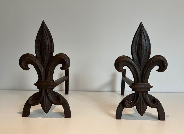 Sottopentola vintage in ghisa con disegno a aquila e cuore - Italia