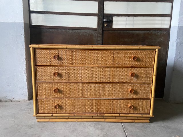Italienische MidCentury Modern Kommode aus Bambus und Rattan mit