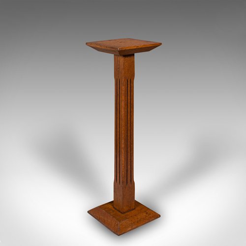 Victorian English Oak Pedestal, 1880s for sale at Pamono