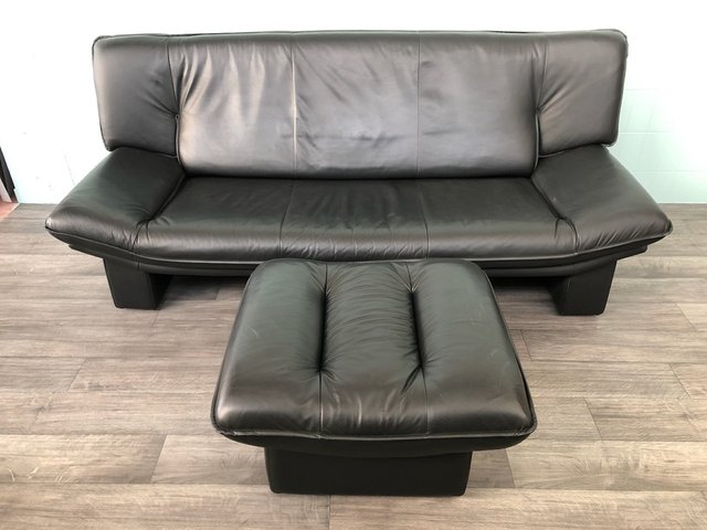 Vintage nicoletti sofa deals
