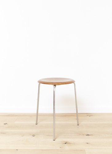 Tripod Stool 3170 the Dot for Fritz Hansen by Arne Jacobsen