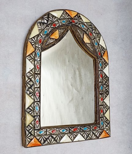 Specchio da parete in metallo marocchino fatto a mano, specchio grande,  specchio grande, specchio da terra Specchio da bagno in metallo Specchio da  parete Specchio vintage Specchio unico -  Italia