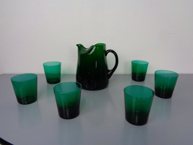 GTK - Set di 7 bicchieri da grappa e trofeo con caraffa con decorazione