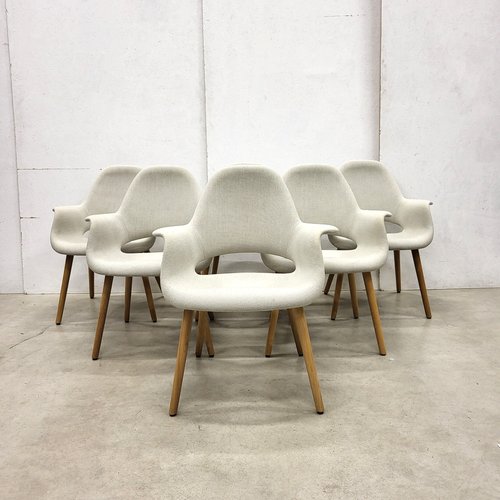 ten tweede zak perzik Organic Chairs by Charles Eames & Eero Saarinen from Vitra, 2010s, Set of 6  for sale at Pamono
