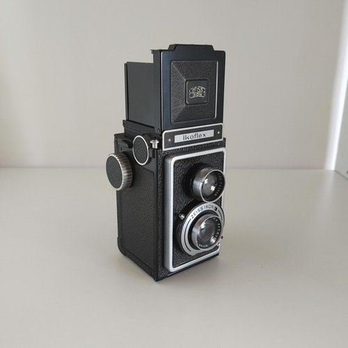 ZEISS IKON ベローズ式カメラ Zeiss Ikon（ツアイスイコン）レンジファインダー／ベッサとは一味違う