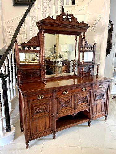 Antique Victorian Sideboard in Carved Walnut with Mirror 1880 for sale at Pamono