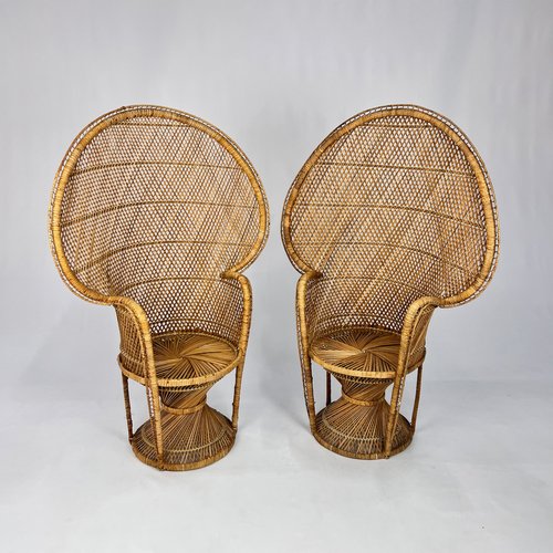 Vintage rattan top peacock chair