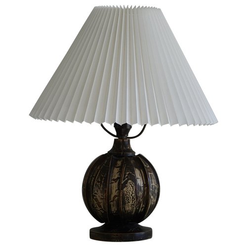 Danish Art Deco Wooden Table Lamp, 1940s for sale at Pamono