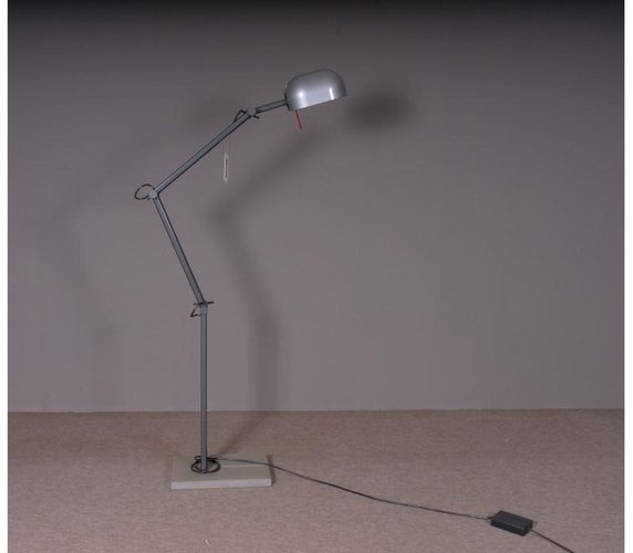 Jointed Floor Lamp from Artemide, 1980s for sale at Pamono