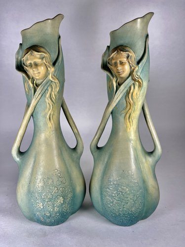 Art Nouveau Vases, Set of 2 for sale at Pamono