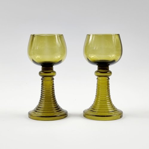https://cdn20.pamono.com/p/s/1/6/1631172_lkafotix9e/antique-hand-blown-glass-wine-glasses-from-roemer-germany-1990s-set-of-2.jpg
