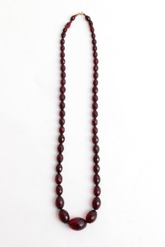 Long Vintage Red Amber Necklace, 1960s for sale at Pamono