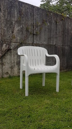 Dangari Stackable Garden Chairs by Pierre Paulin for Allibert Set