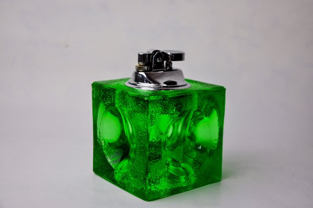 briquet-ice-cube-vert-en-verre-de-murano-attribu-antonio-imperatore