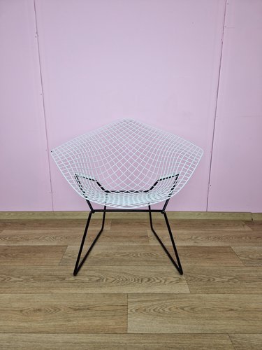 Bertoia small diamond chair with seat cushion