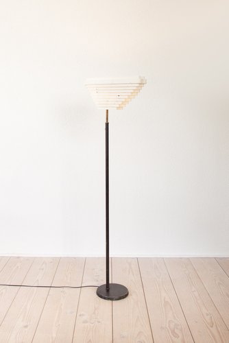 Early A805 Floor Lamp by Alvar Aalto for Valaistustyö, Finland