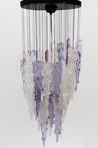 Italienischer Mid-Century Kronleuchter in Lila & Weiß von Mazzega
