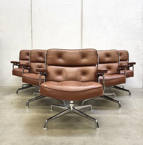 Brown Es105 Time Life Lobby Chair by Charles Ray Eames for