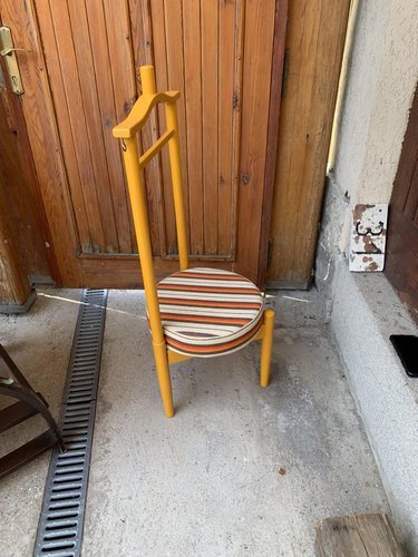 Perchero vintage con asiento a os 50 en venta en Pamono
