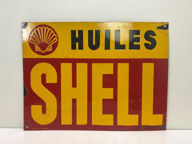 Vintage French Enamel Sign Shell Huiles, 1931 for sale at Pamono